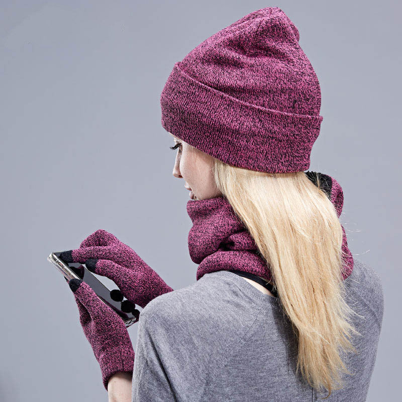 Hat Scarf and Touch Screen Gloves Set
