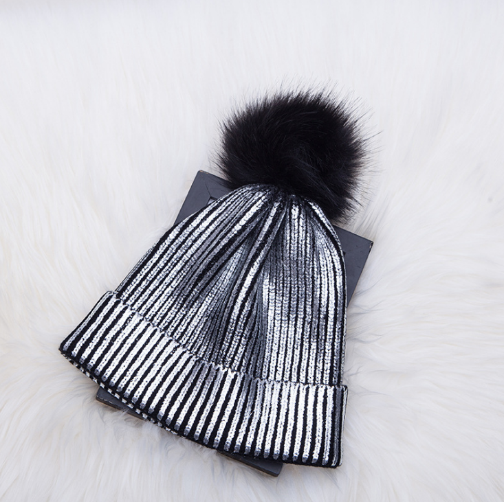 Shiny Warp Knit Wool Hat w/Black Pom