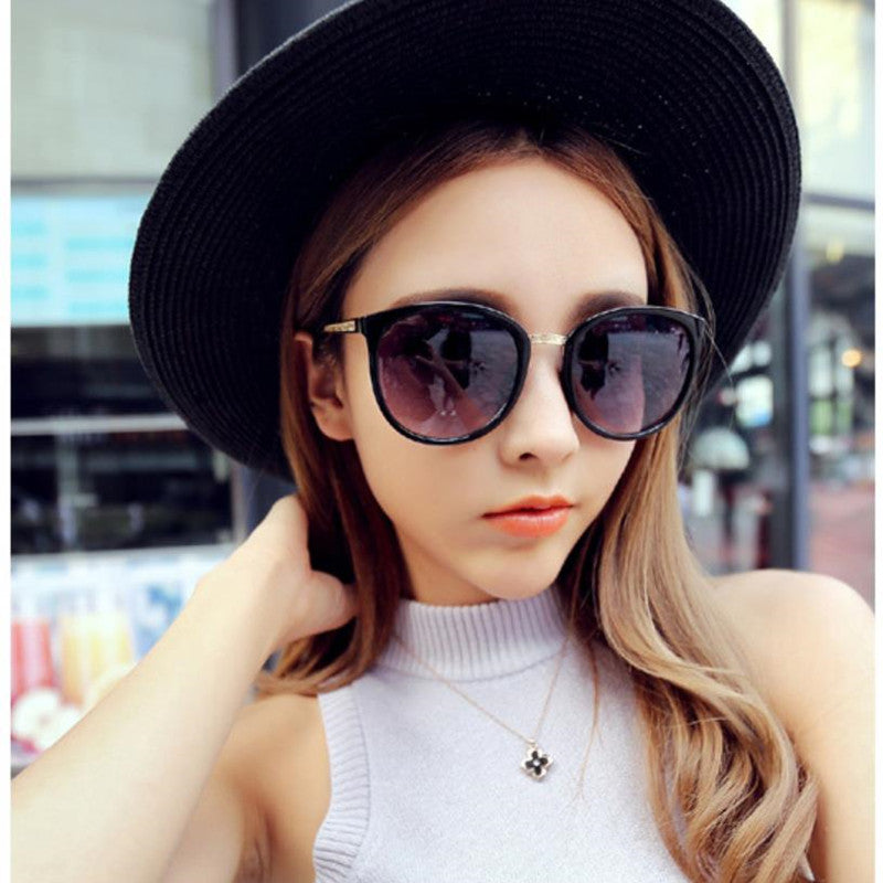 All-match Oval Sunglasses