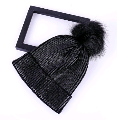 Shiny Warp Knit Wool Hat w/Black Pom