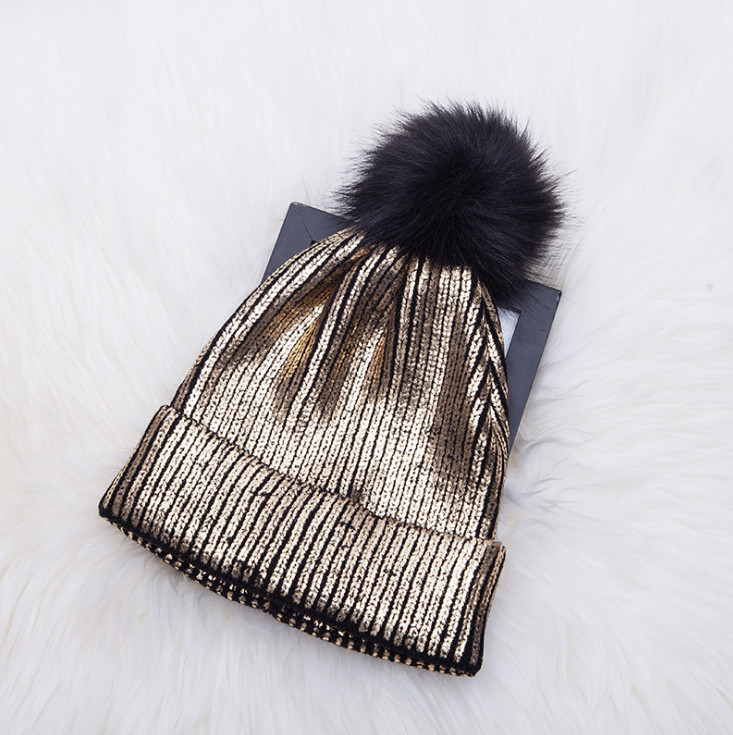 Shiny Warp Knit Wool Hat w/Black Pom