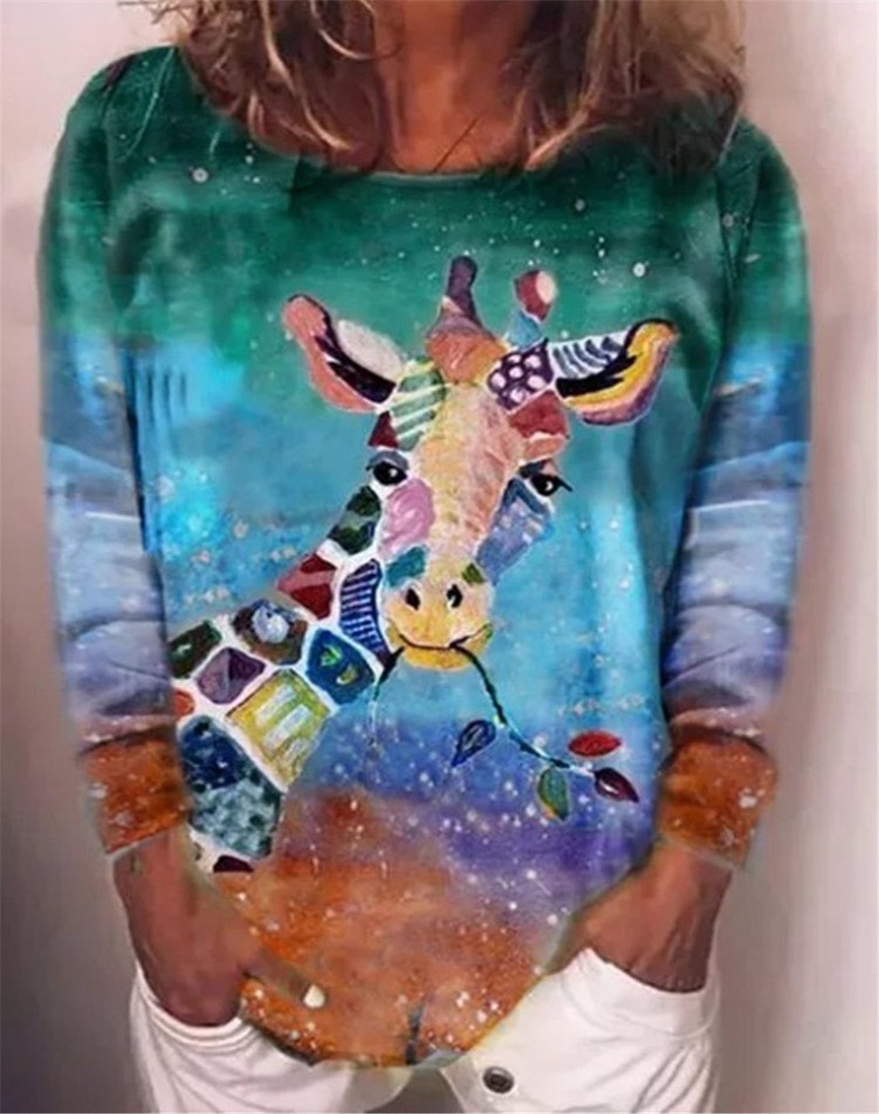 Giraffe Print Long-sleeved Round Neck T-shirt (up to 3XL)