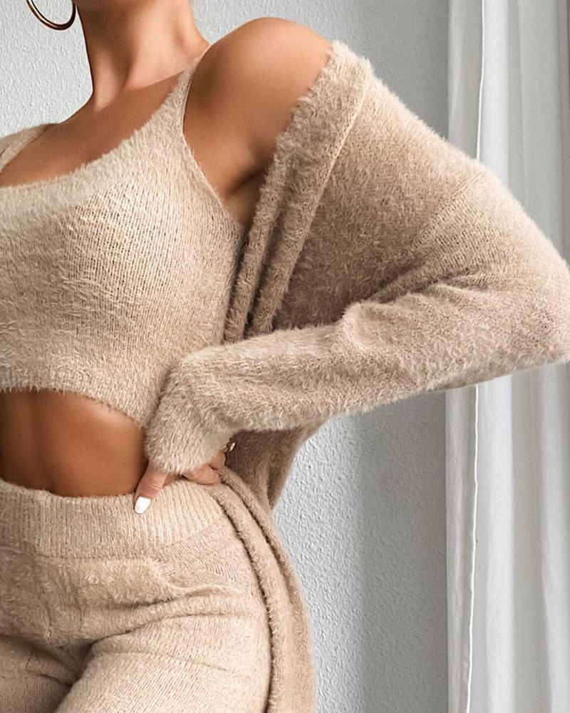 Fluffy Crop Top, Pants & Longline Coat