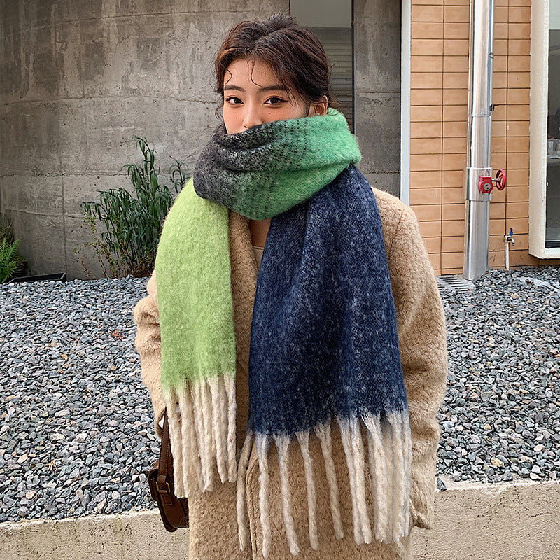 Gradual Thickening Thermal Scarf