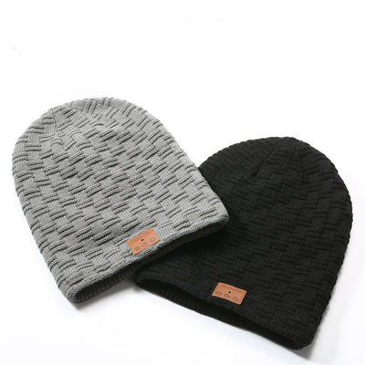 Bluetooth Speakers in a Warm Hat   (Removable and Washable)